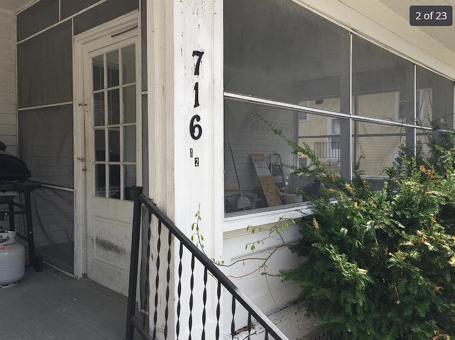 Photo of the 716 N Van Buren house